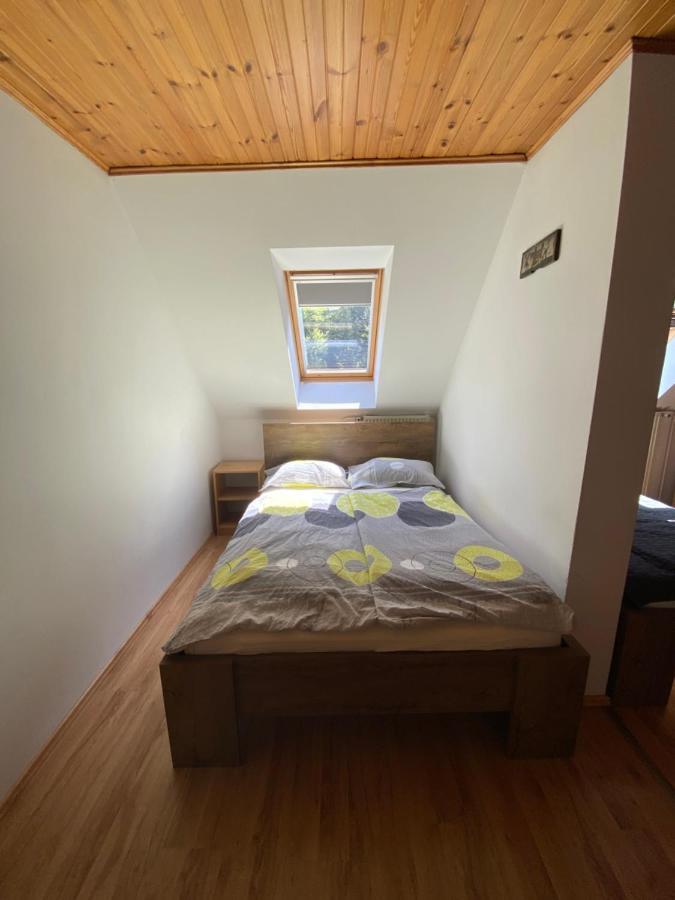 Encijan Apartments Log pod Mangartom Dış mekan fotoğraf