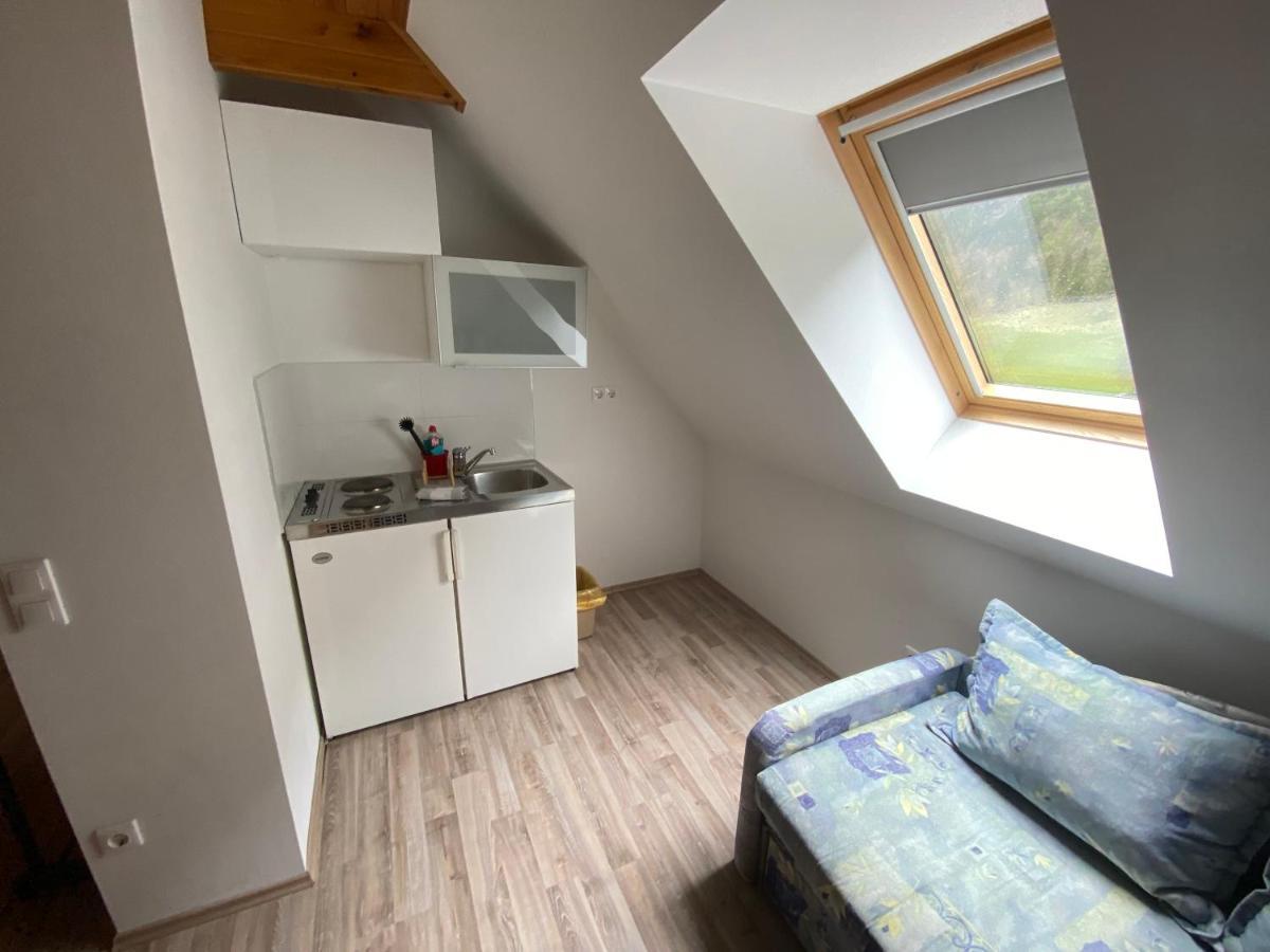 Encijan Apartments Log pod Mangartom Dış mekan fotoğraf