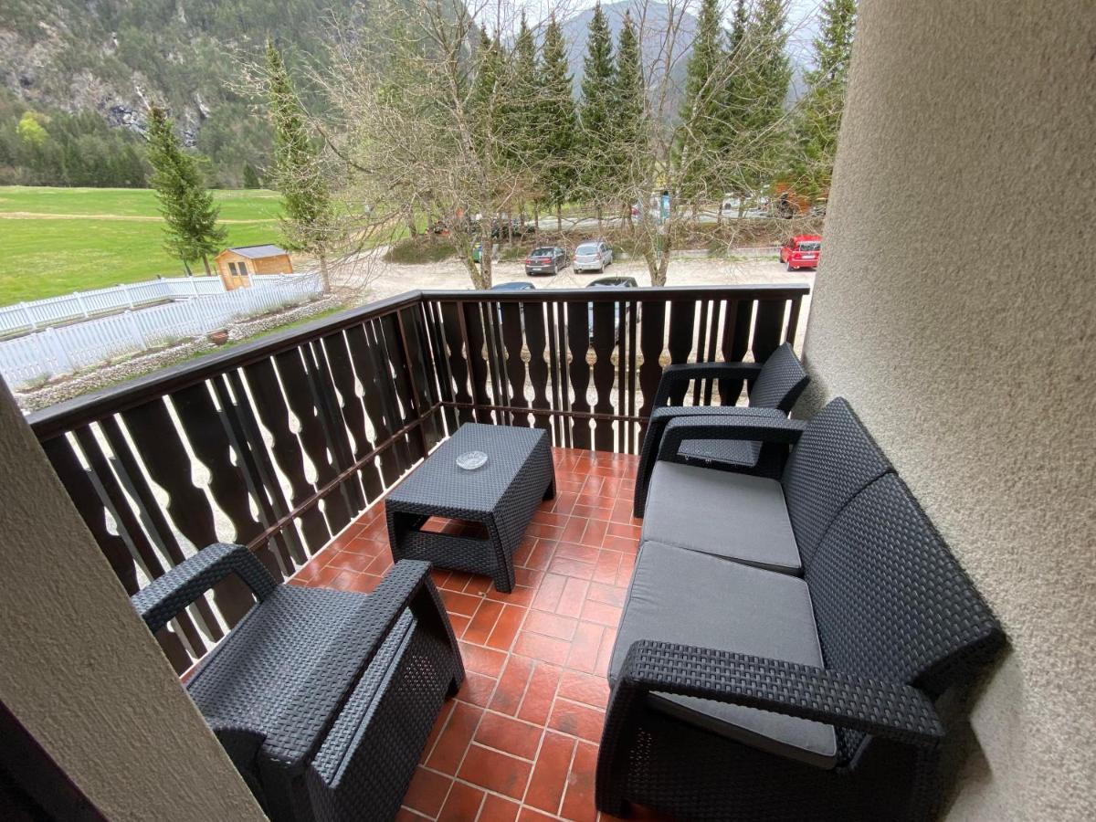 Encijan Apartments Log pod Mangartom Dış mekan fotoğraf